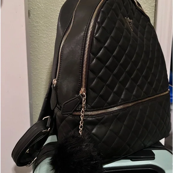 Backpack - Picture 3 of 3